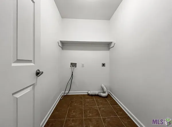 $249,900 | 12925 Bonnie Bleu Drive, Denham Springs, LA 70726