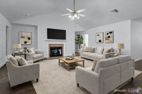 $249,900 | 12925 Bonnie Bleu Drive, Denham Springs, LA 70726