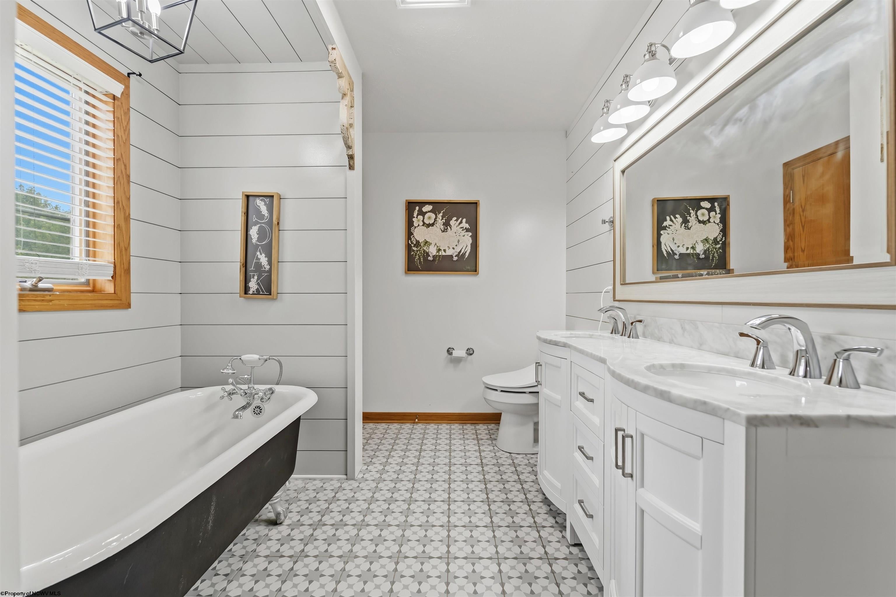 200 Tony Rundle Grafton, WV 26354 - Photo 15 of 44 Gallery Image 15