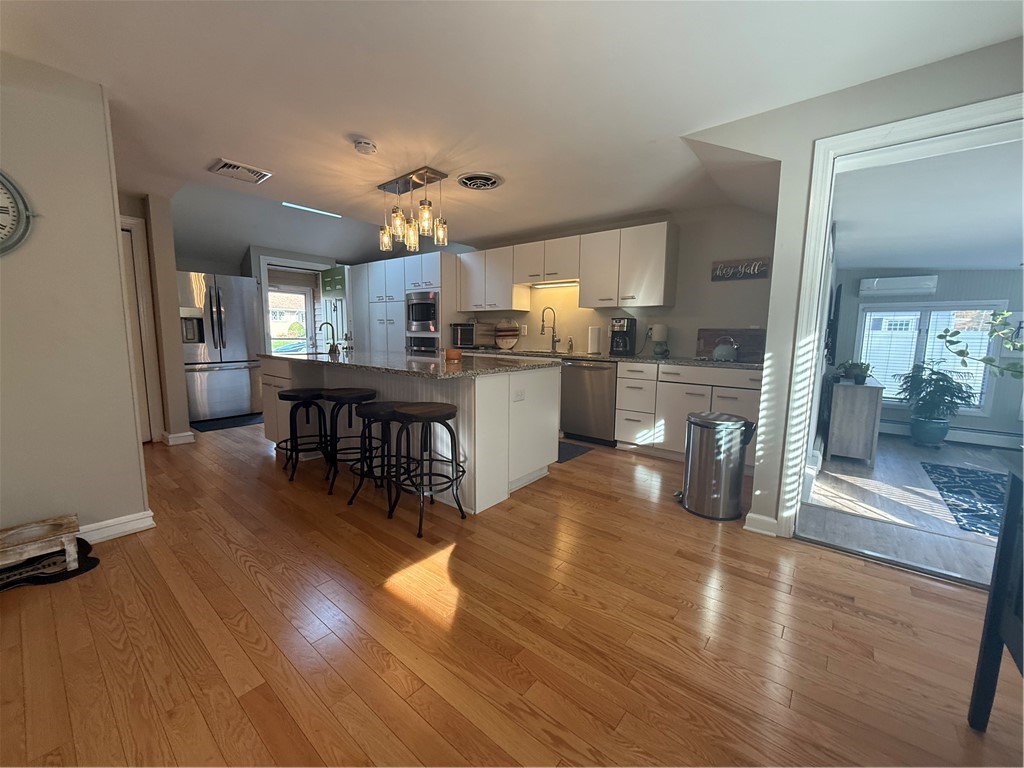 134 Naushon Road Pawtucket, RI 02861 - Photo 19 of 29 Gallery Image 19