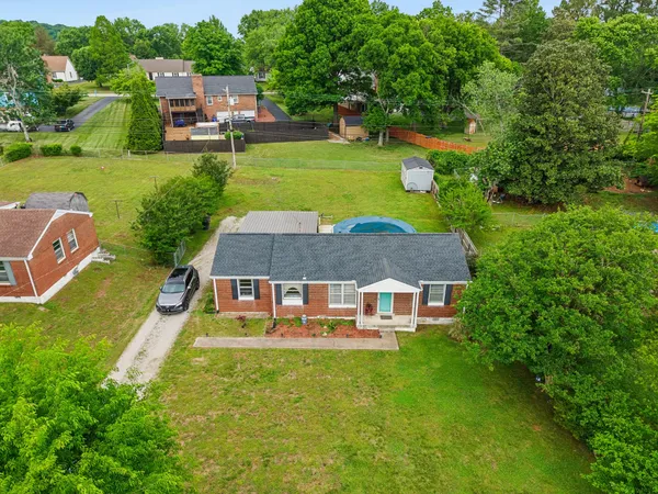 $284,900 | 110 Pleasant Drive, Columbia, TN 38401