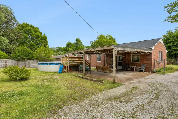 $284,900 | 110 Pleasant Drive, Columbia, TN 38401