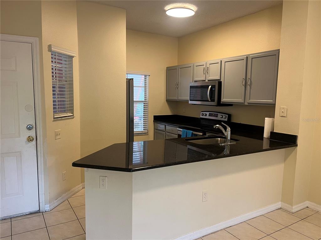 8431 Crystal Cove Loop Kissimmee, FL 34747 - Photo 5 of 13