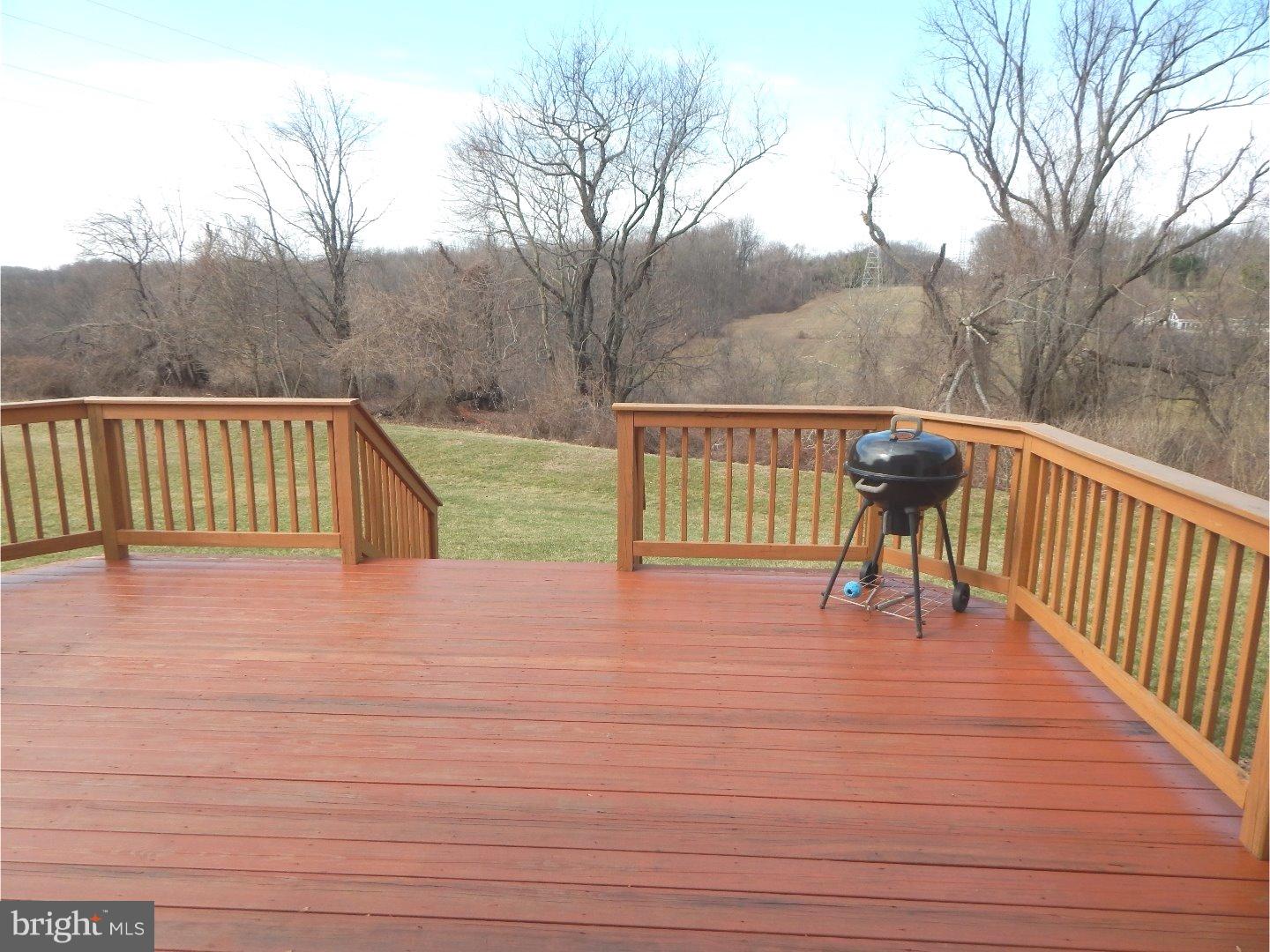 119 Riverside Lane East Fallowfield, PA 19320 - Photo 5 of 25 Gallery Image 5