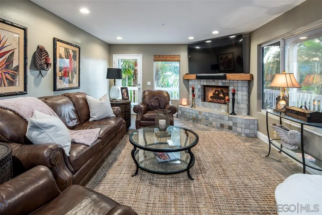 1472 Avocado Road Oceanside, CA 92054 - Photo 8 of 25 Gallery Image 8