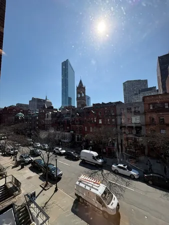 $5,200 | 175 Newbury Street, Unit 300, Boston, MA 02116