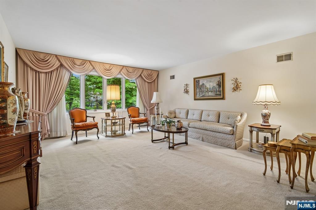 107 Arverne Road West Orange, NJ 07052 - Photo 20 of 50
