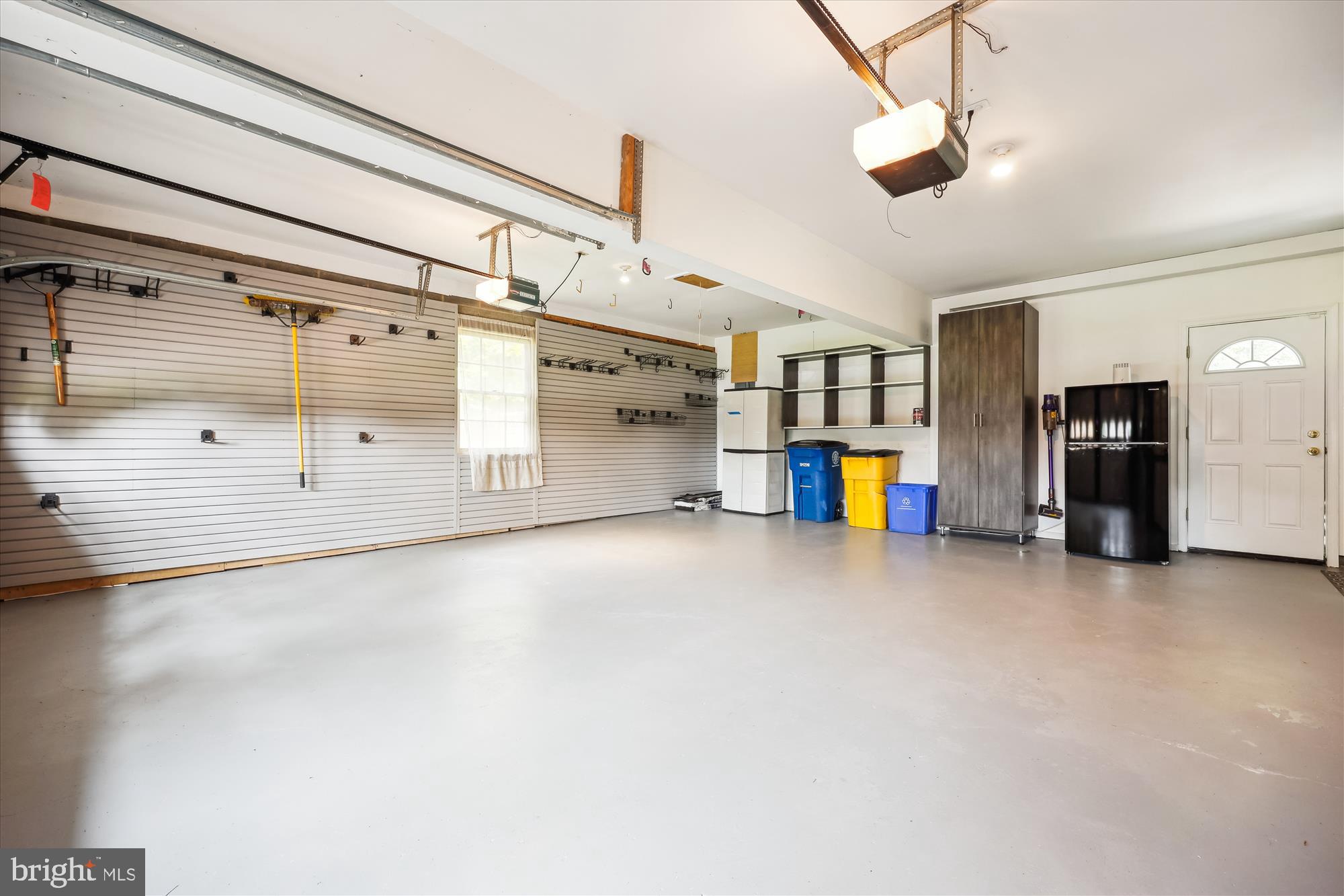 15221 Middlegate Road Silver Spring, MD 20905 - Photo 56 of 67 2 Car garage