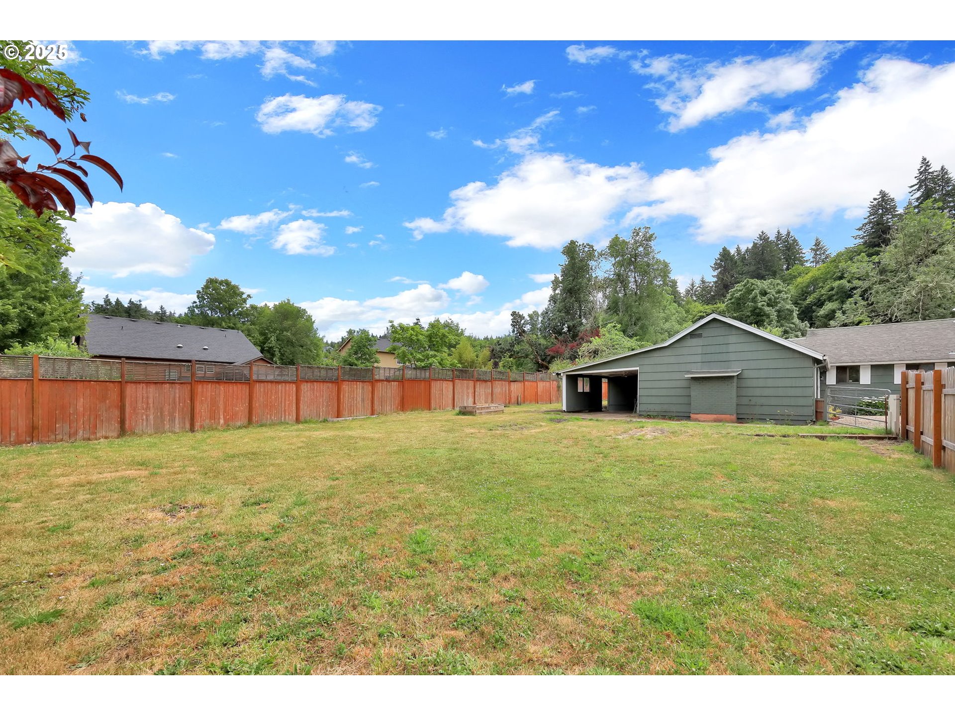 2785 Riverview Street Eugene, OR 97403 - Photo 35 of 44