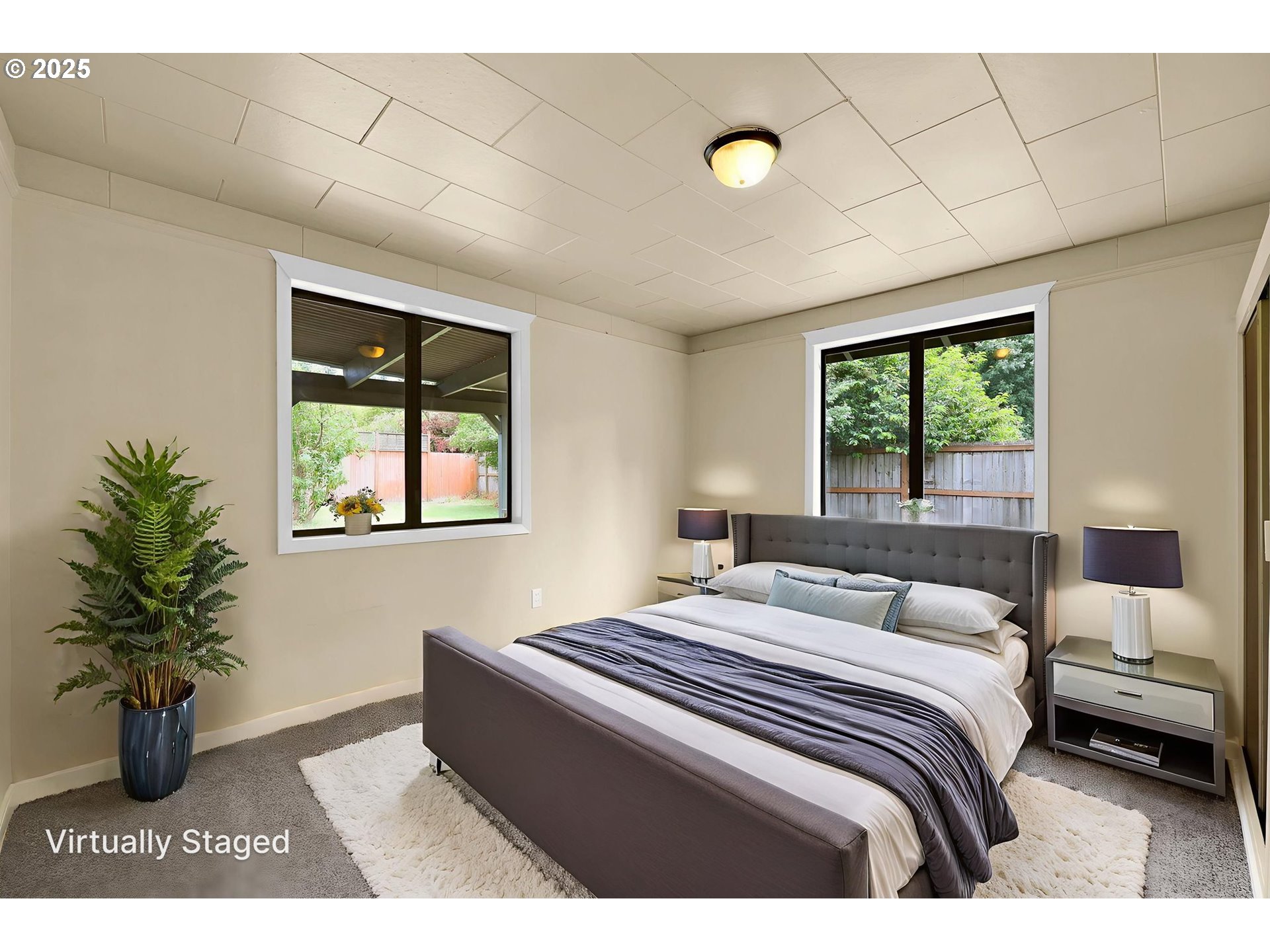2785 Riverview Street Eugene, OR 97403 - Photo 44 of 44 a bedroom with a bed and a window