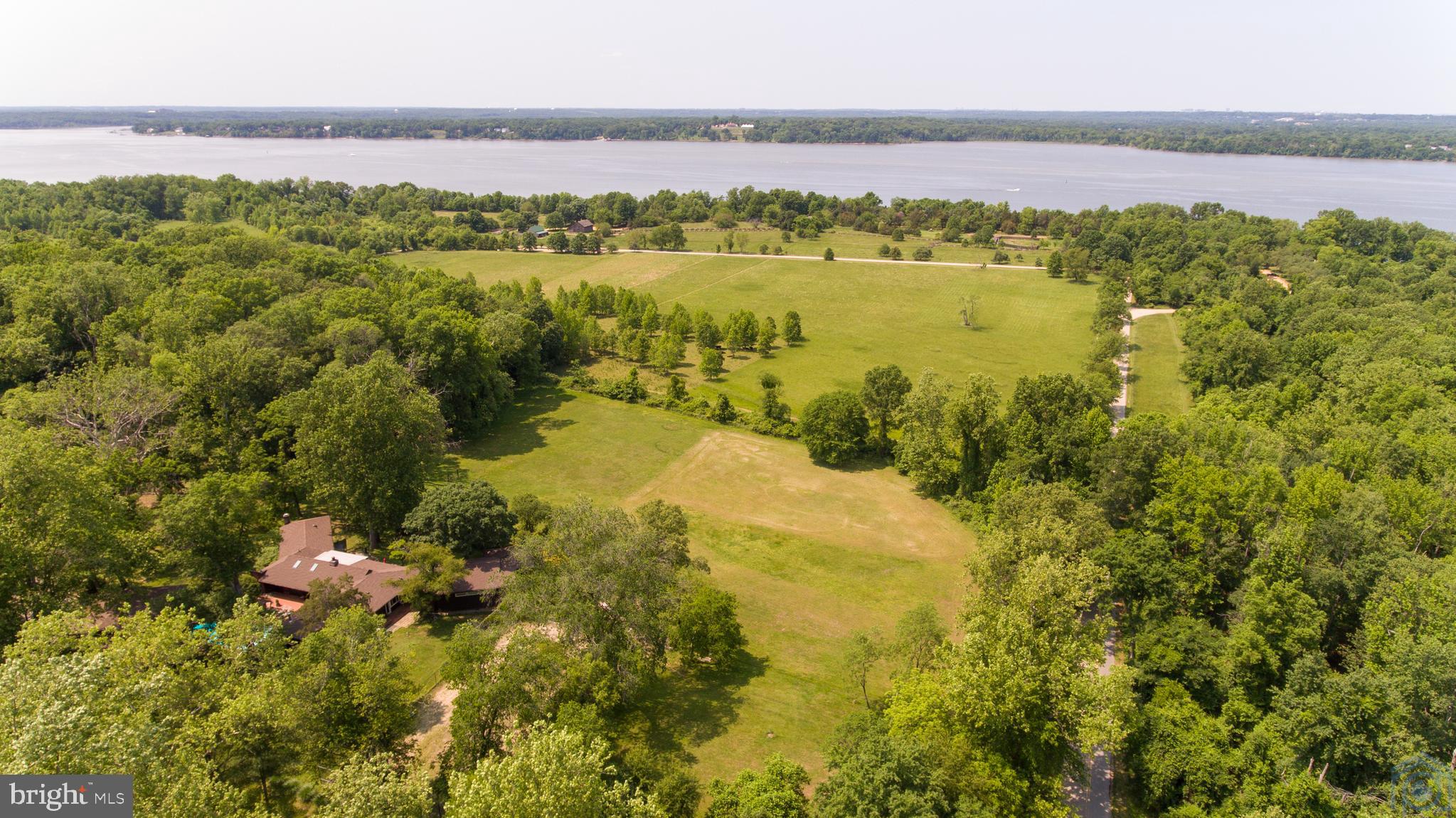 14500 Cactus Hill Road Accokeek, MD 20607 - Photo 22 of 69