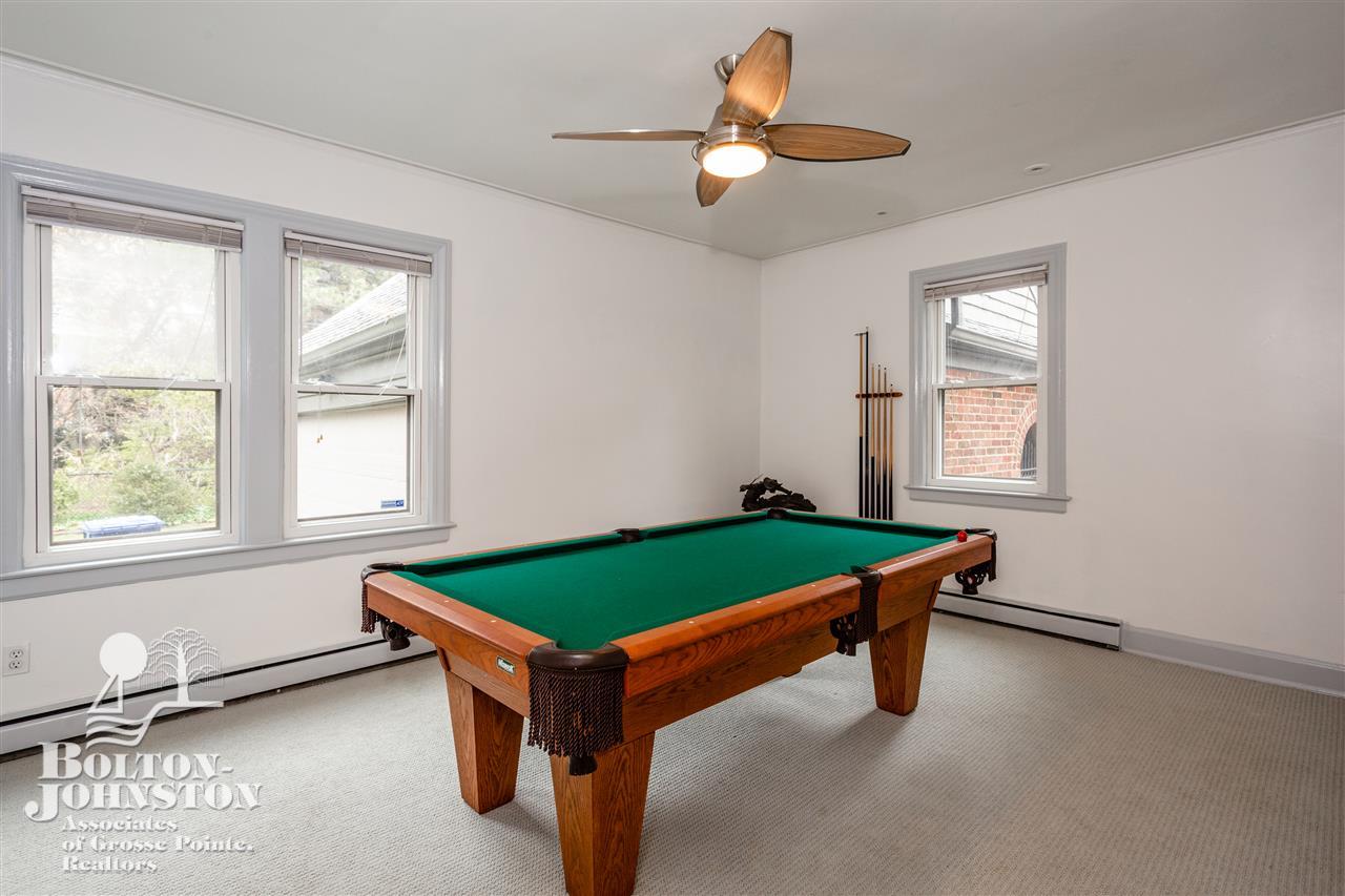 590 Barrington Road Grosse Pointe Park, MI 48230 - Photo 19 of 63