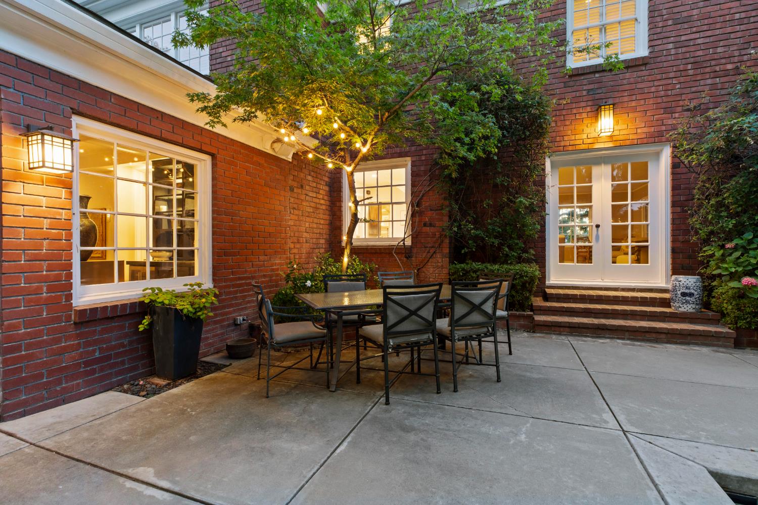 930 Sycamore Avenue Modesto, CA 95350 - Photo 50 of 53