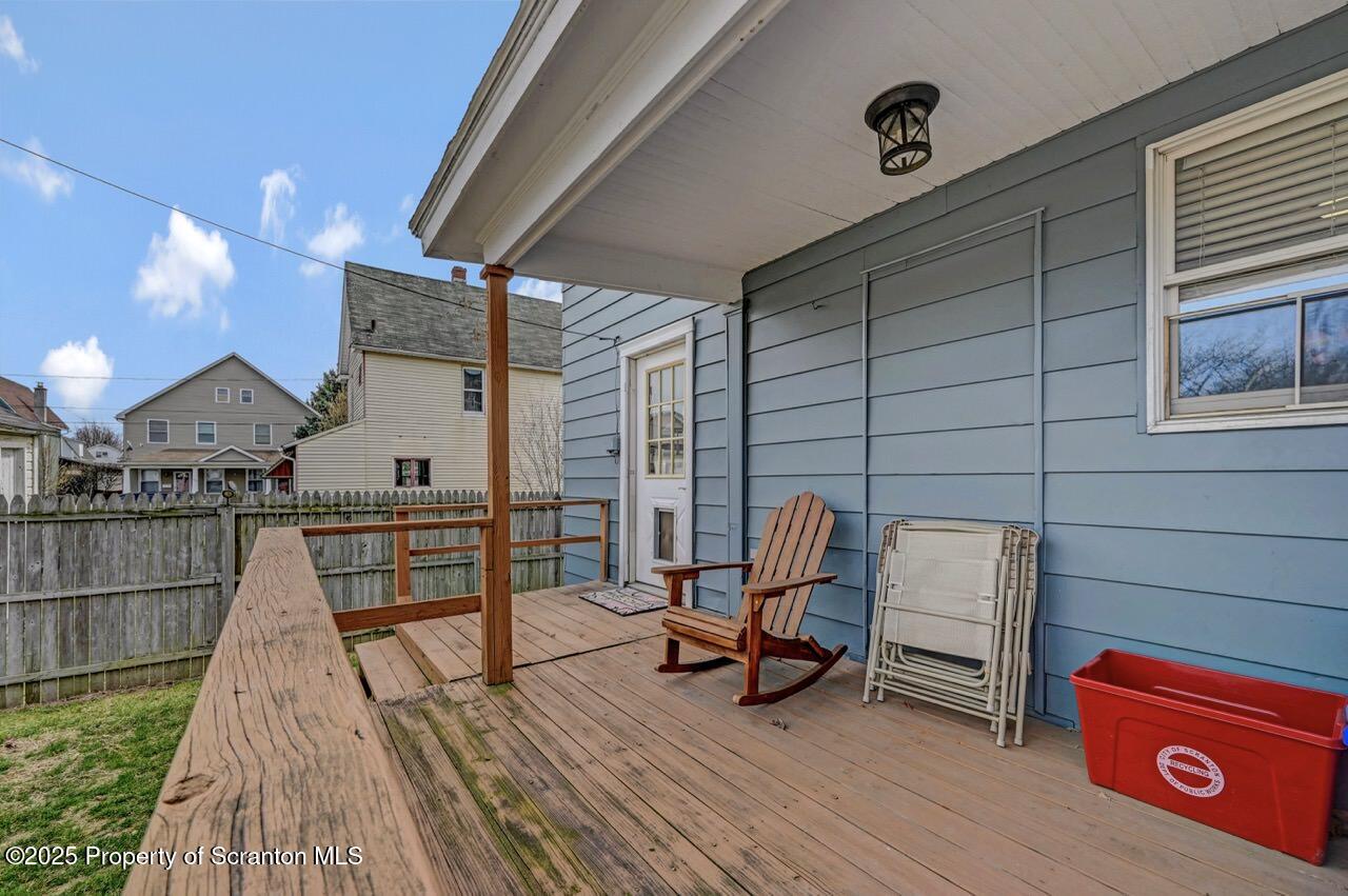 620 Foster Street Scranton, PA 18508 - Photo 34 of 38 Back Porch