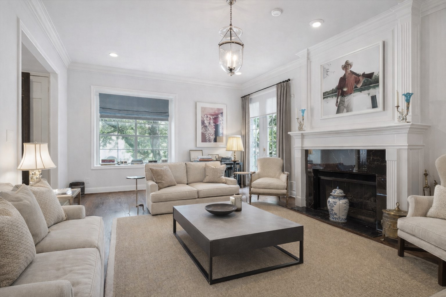 2902 West Lane, Unit A Houston, TX 77027 - Photo 5 of 23 a living room with furniture and a fireplace