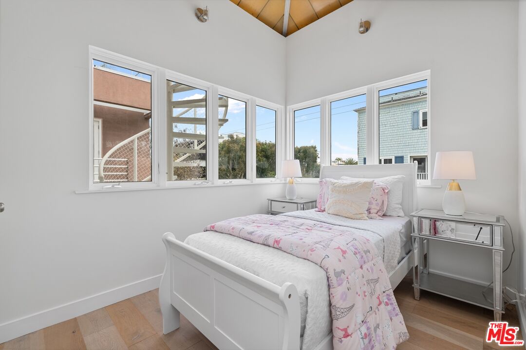 28 Westwind Street Marina del Rey, CA 90292 - Photo 28 of 45