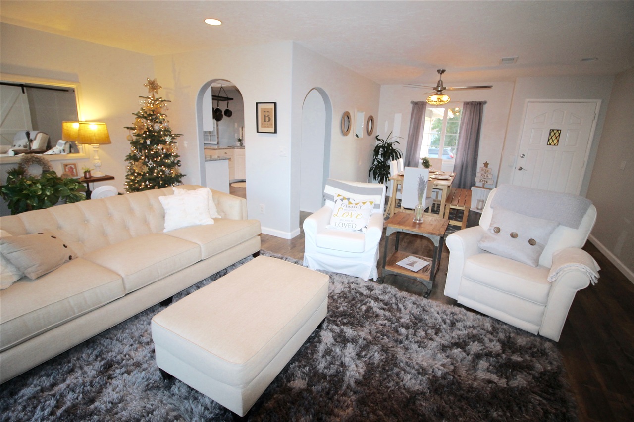 12620 Rios Road San Diego, CA 92128 - Photo 5 of 22