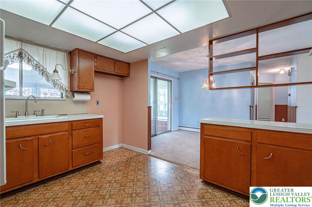 2630 Jacksonville Road Bethlehem, PA 18017 - Photo 11 of 38