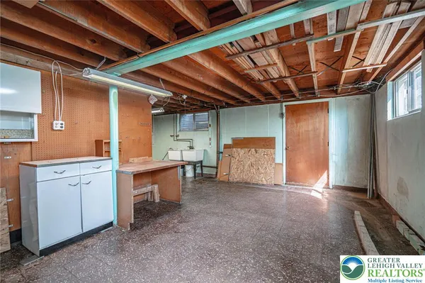 $299,900 | 2630 Jacksonville Road, Bethlehem, PA 18017