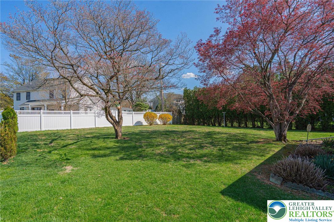 2630 Jacksonville Road Bethlehem, PA 18017 - Photo 32 of 38