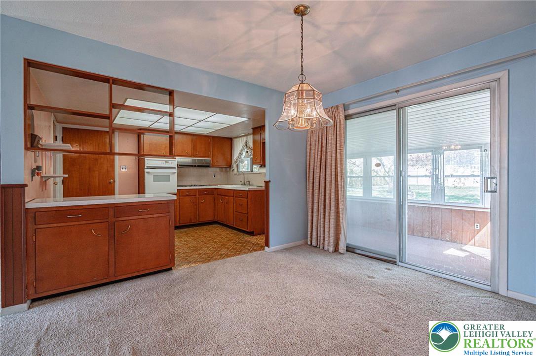 2630 Jacksonville Road Bethlehem, PA 18017 - Photo 7 of 38