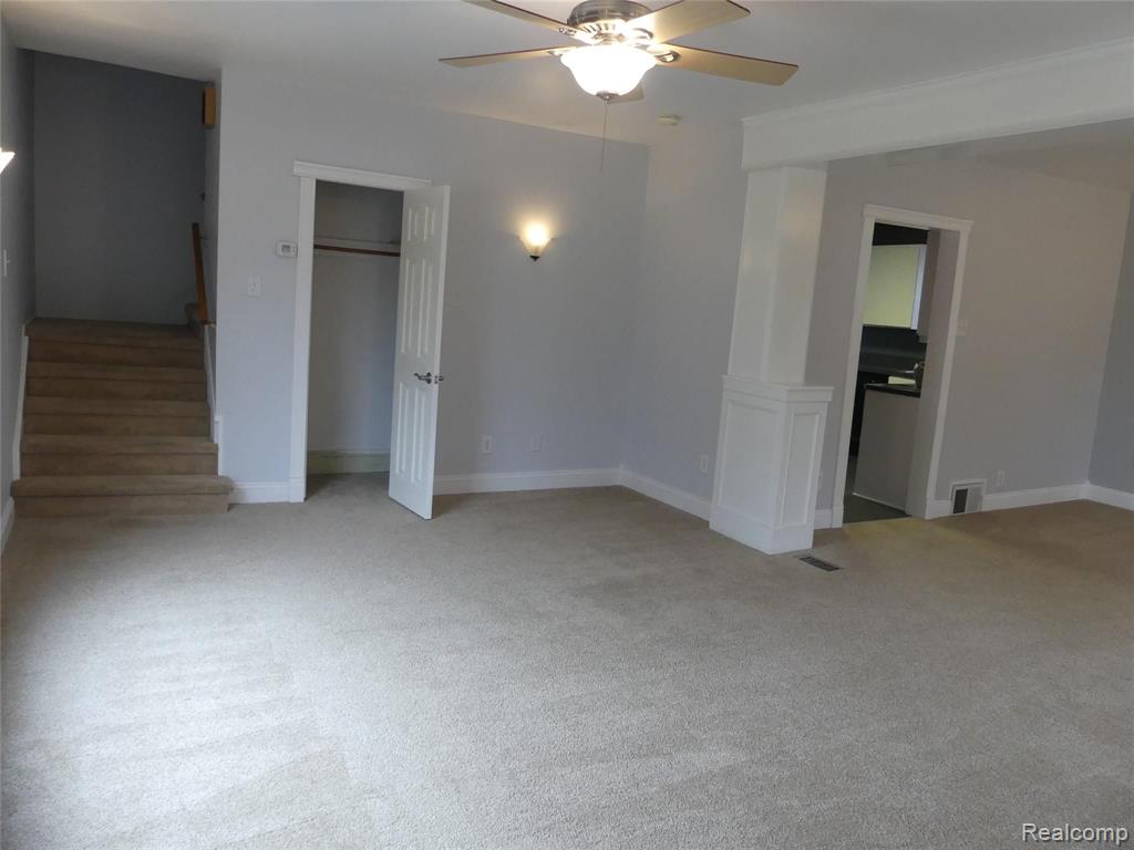 35449 Currier Street Wayne, MI 48184 - Photo 12 of 27