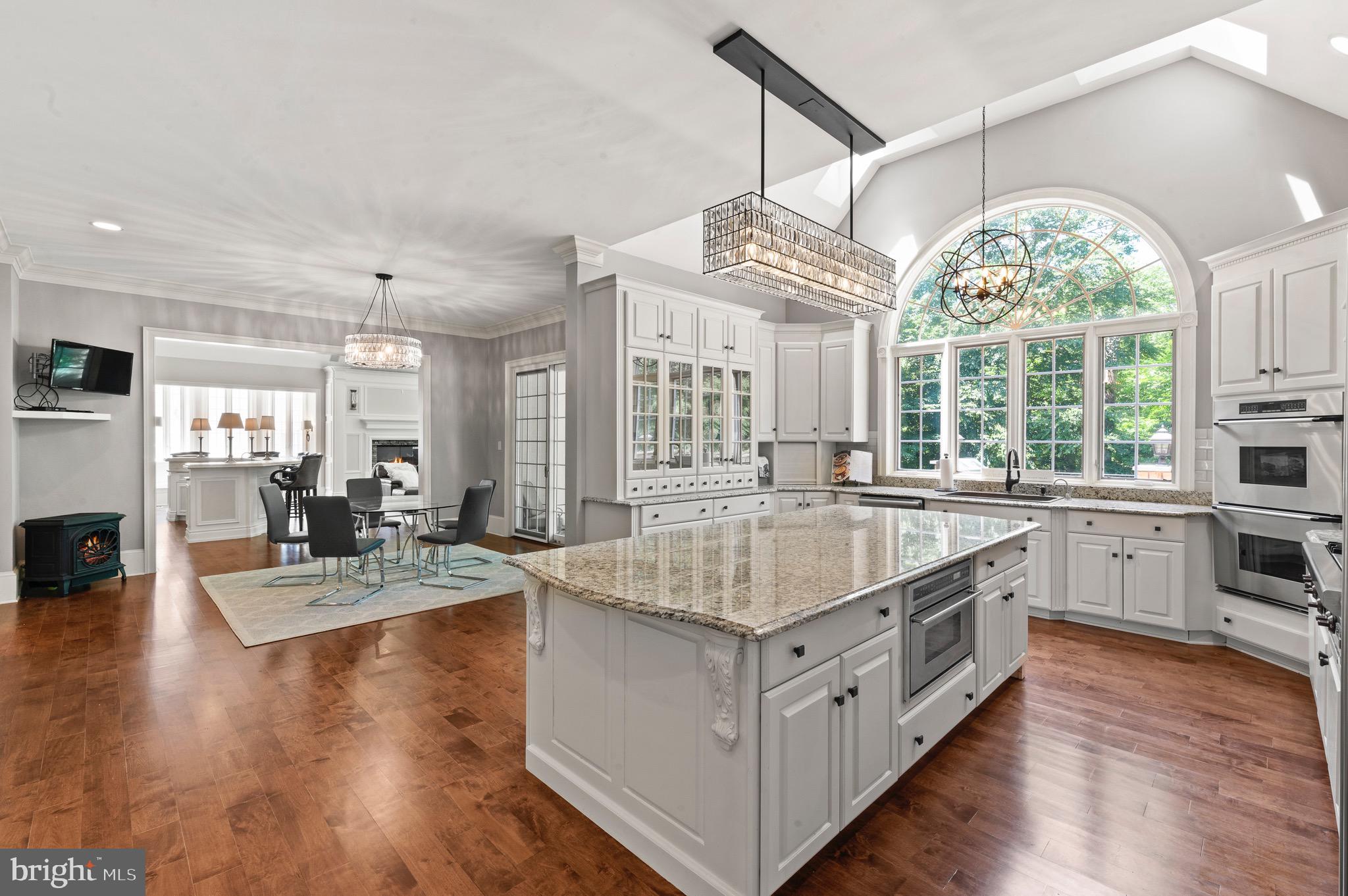 23 Old Covered Bridge Road Newtown Square, PA 19073 - Photo 17 of 65 Newly Updated Kitchen