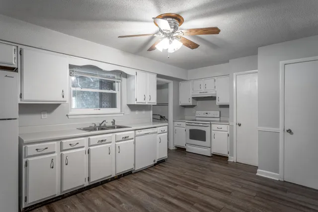 $355,000 | 3634 Helen Lane, Chattanooga, TN 37412