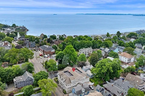 $670,000 | 100 Burrill Street, Unit 3, Swampscott, MA 01907