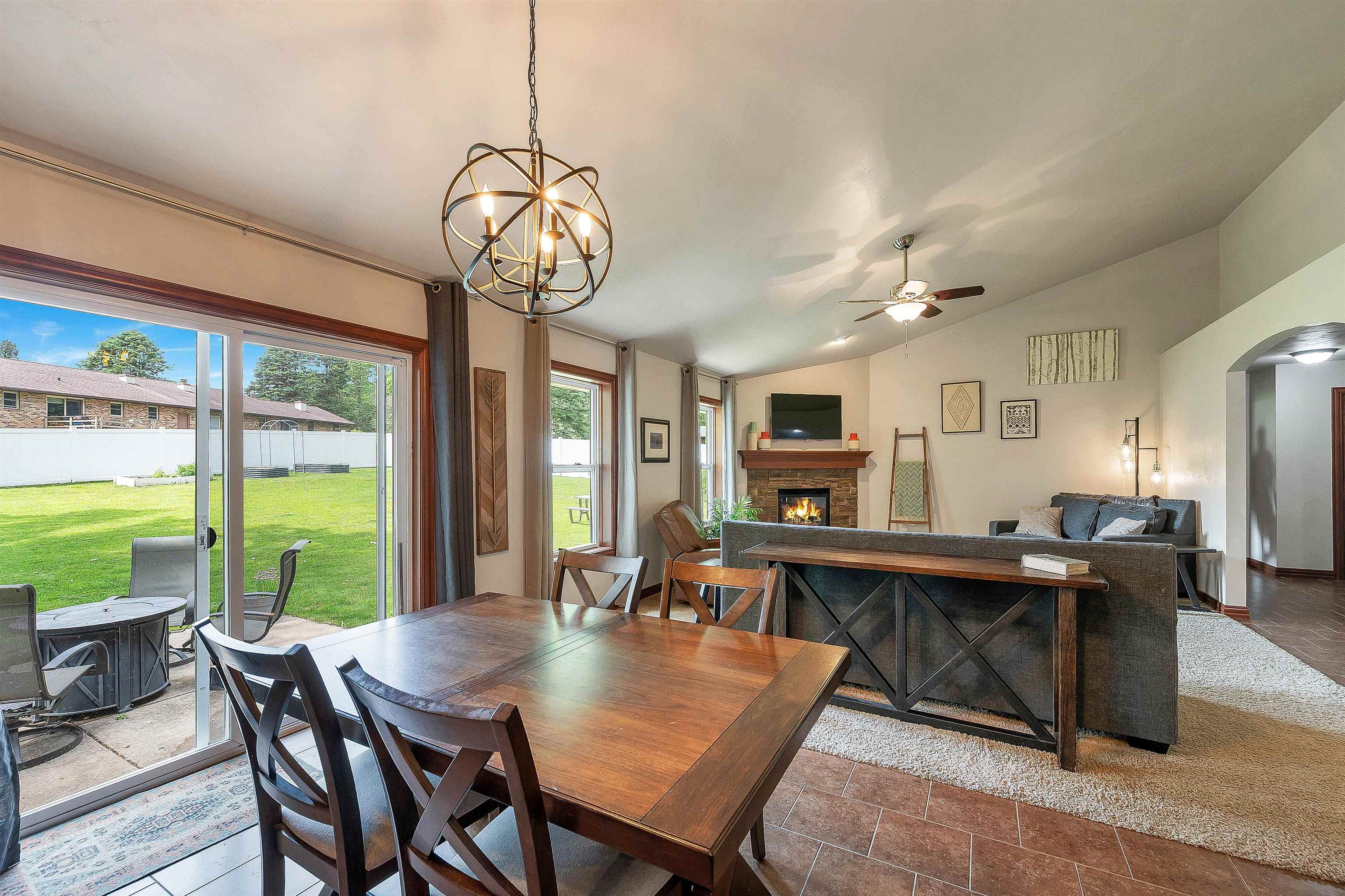 1014 Lacount Road Green Bay, WI 54313 - Photo 22 of 72