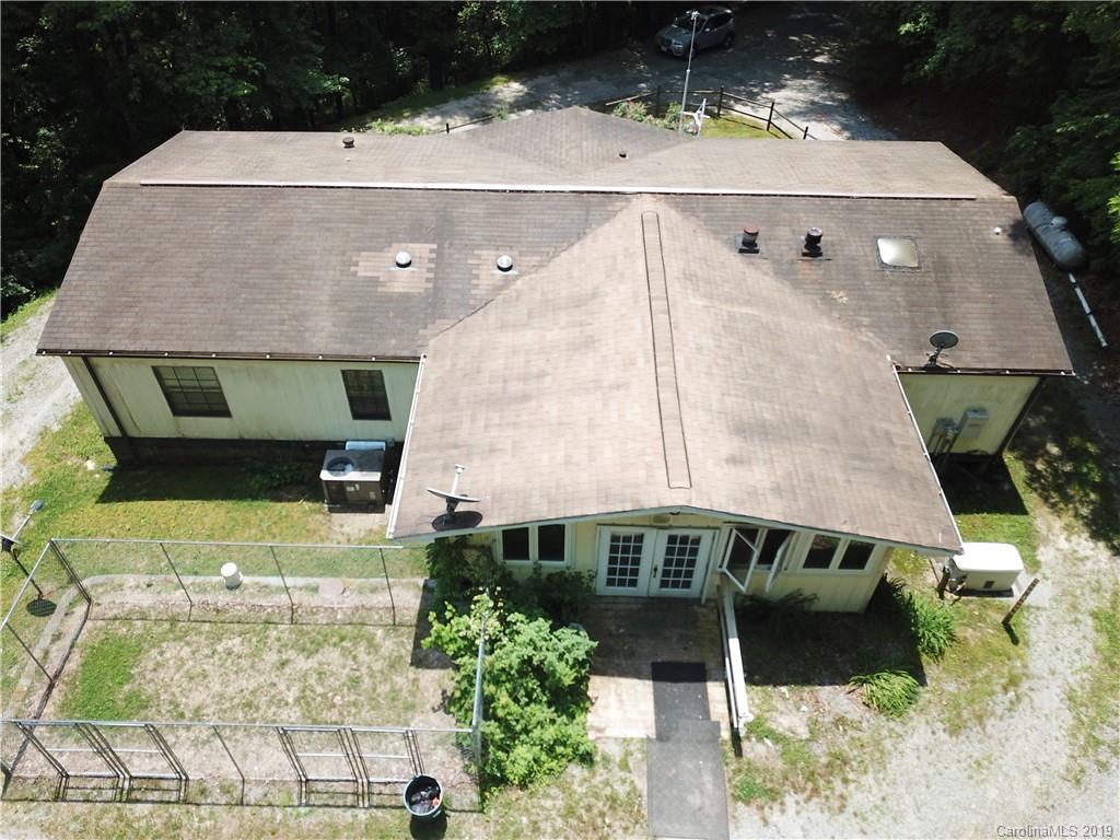 925 Carson Creek Road Brevard, NC 28712 - Photo 29 of 44 Gallery Image 29