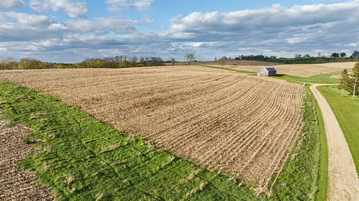 E8527 Nelson Road Kickapoo, WI 54652 - Photo 5 of 94 19-123285955