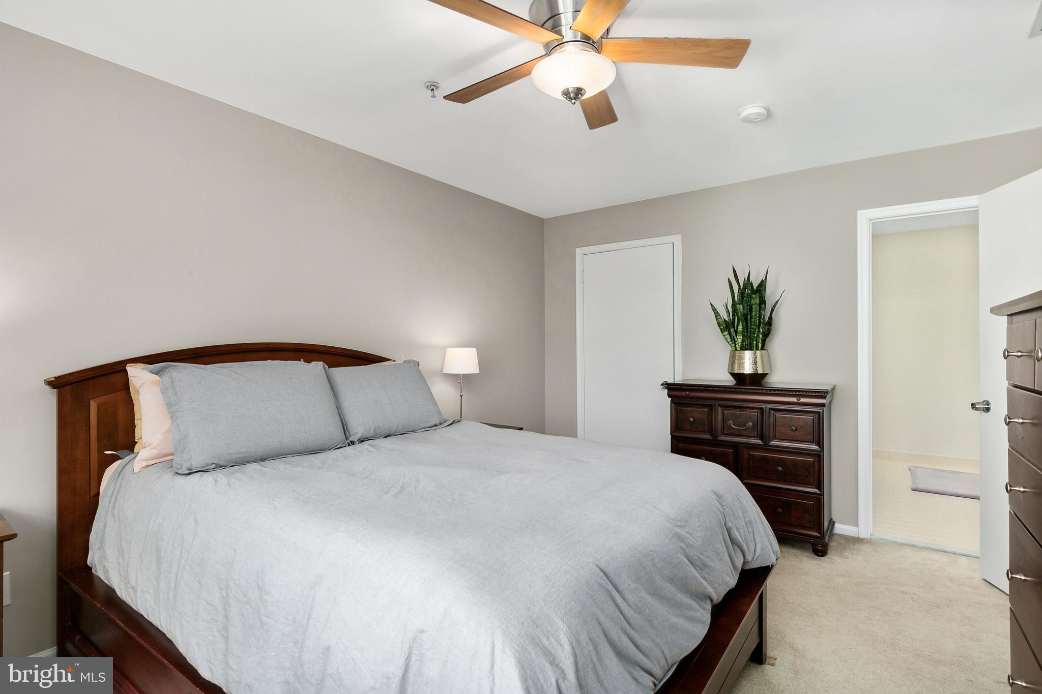 1205 Wharton Road Mount Laurel, NJ 08054 - Photo 23 of 30 3rd Floor Master Suite