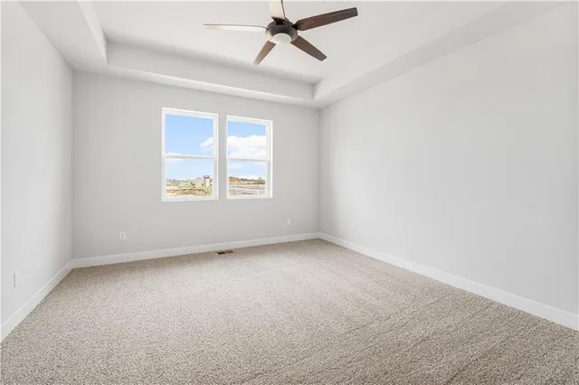 $551,425 | 1583 Grayhawk Drive, Basehor, KS 66007