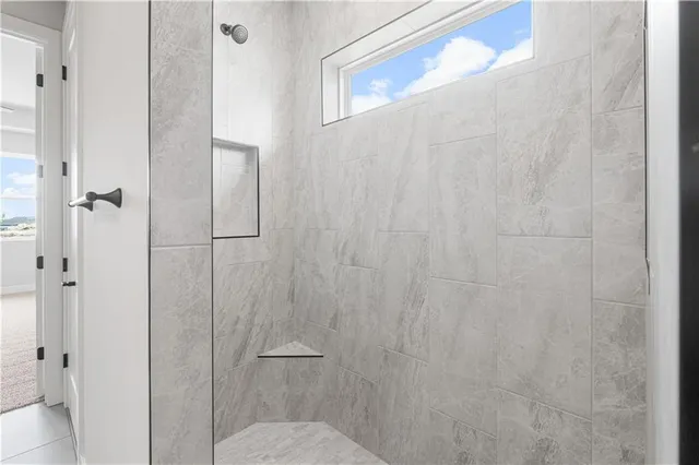 $551,425 | 1583 Grayhawk Drive, Basehor, KS 66007