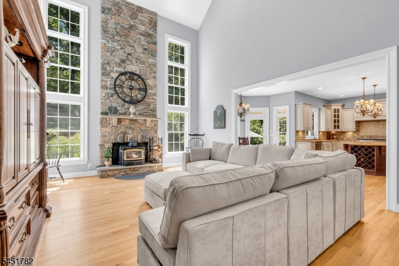 49 Parker Road Chester, NJ 07930 - Photo 11 of 46 Gallery Image 11