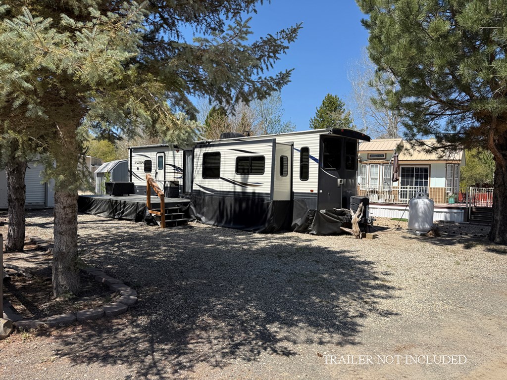 8 P Street, Unit 8 Cascade, ID 83611 - Photo 2 of 19 Plenty of Room for Parking
