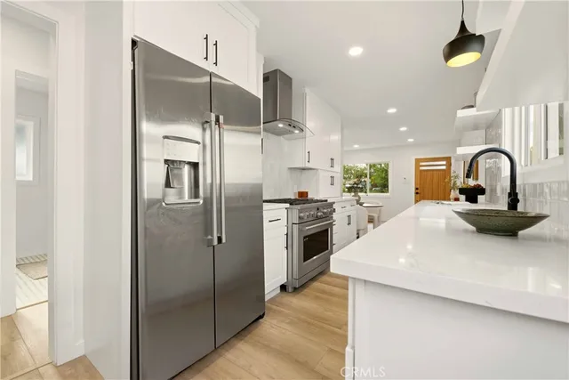 $1,065,000 | 11116 Culver Boulevard, Culver City, CA 90230