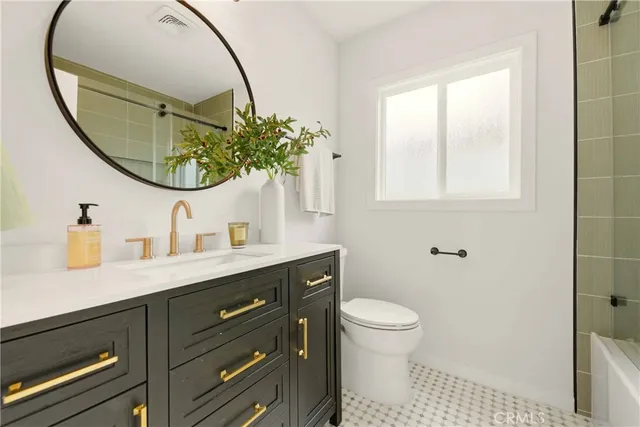 $1,065,000 | 11116 Culver Boulevard, Culver City, CA 90230