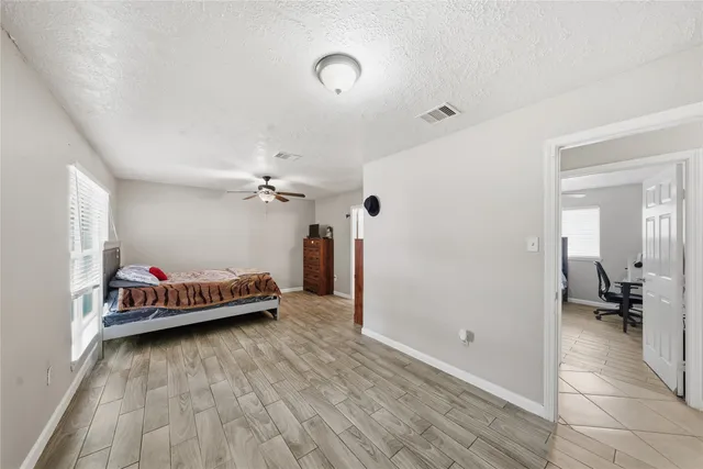 $290,000 | 15830 Thistledew Drive, Houston, TX 77082