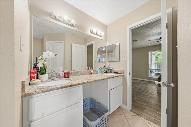 $290,000 | 15830 Thistledew Drive, Houston, TX 77082