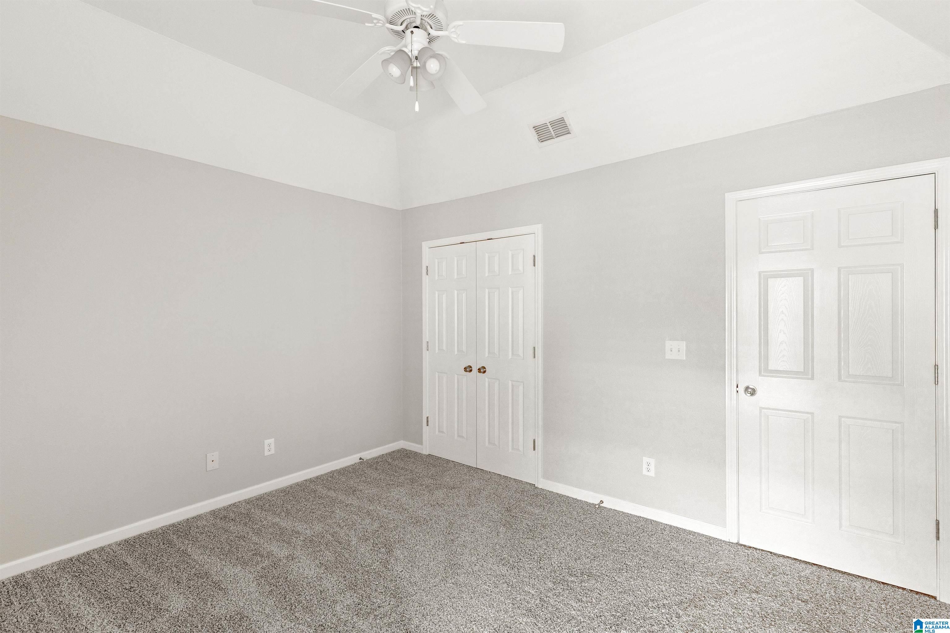 114 Horseshoe Circle Alabaster, AL 35007 - Photo 23 of 44