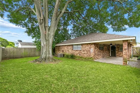 $319,000 | 1205 Giuffrias Avenue, Metairie, LA 70001