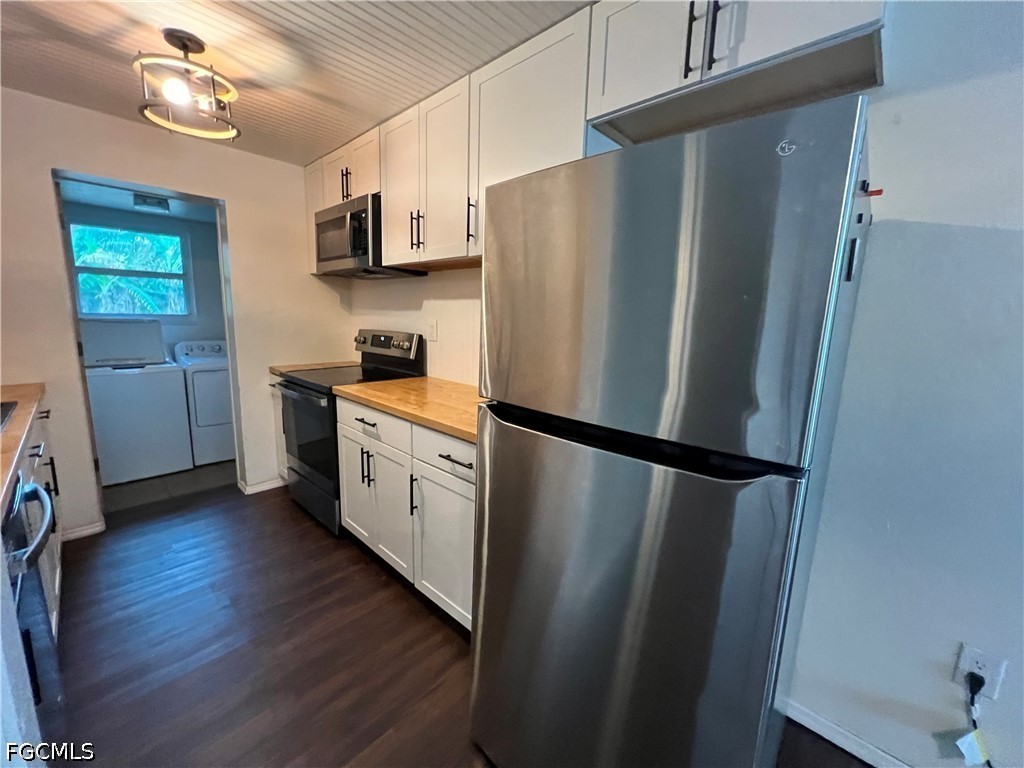 19113-115 Holly Road Fort Myers, FL 33967 - Photo 15 of 23