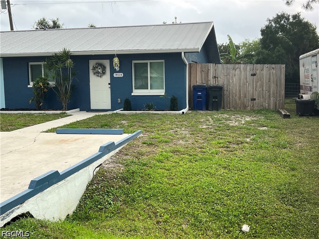19113-115 Holly Road Fort Myers, FL 33967 - Photo 2 of 23