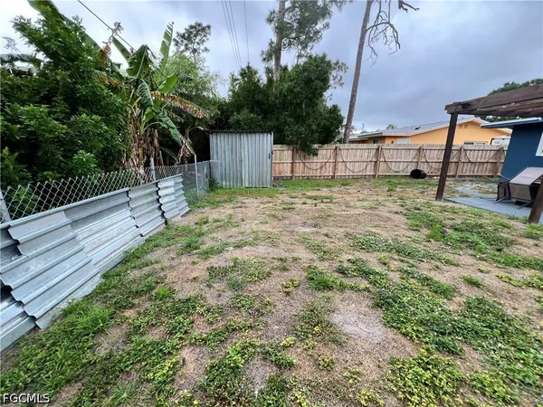 $1,700 | 19113-115 Holly Road, Fort Myers, FL 33967
