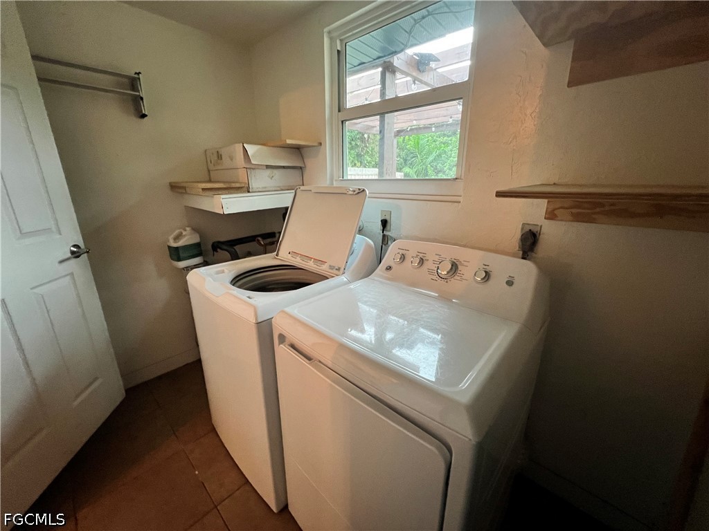 19113-115 Holly Road Fort Myers, FL 33967 - Photo 9 of 23