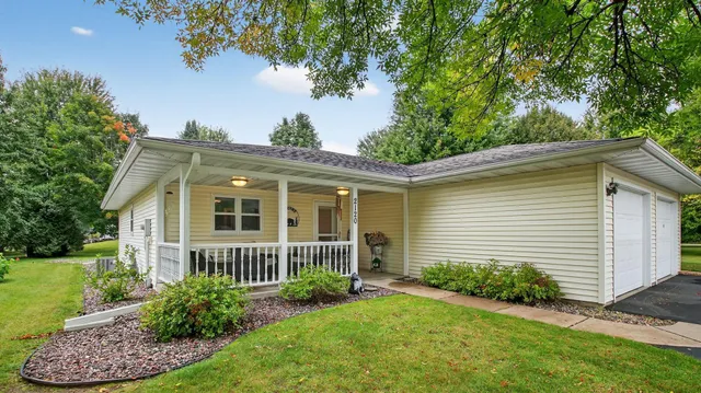 $274,900 | 2120 Lake Shore Drive, Bloomer, WI 54724