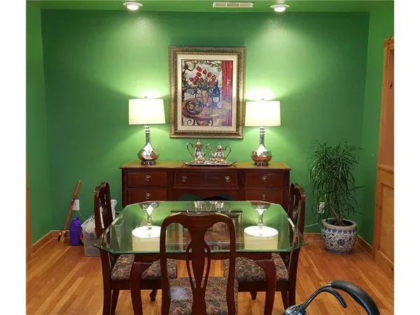 $2,400 | 3939 El Campo Avenue, Fort Worth, TX 76107