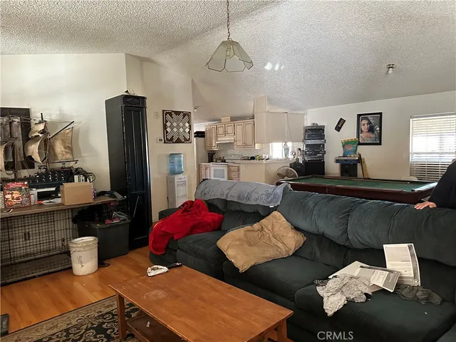 a view of a dry yard